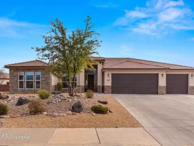 House for sale in Saint George House for sale in Saint George