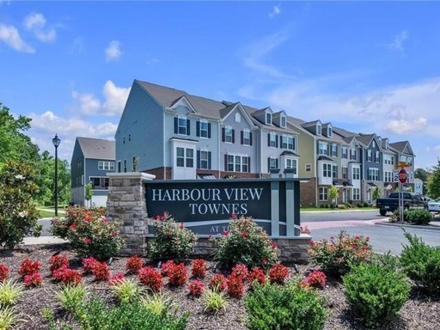 Townhouse for sale in The Point at Harbour View, Suffolk