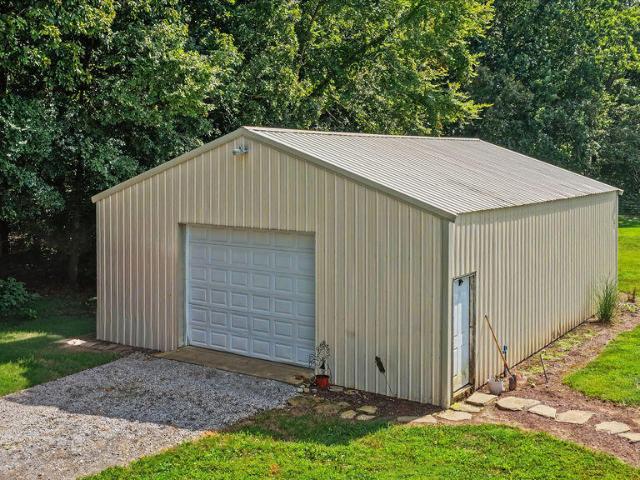 House for sale in Crofton, Kentucky