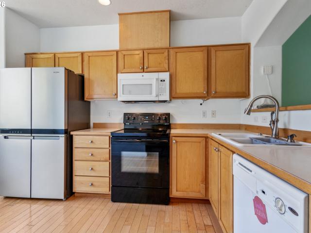 Condo for sale in Oregonia
