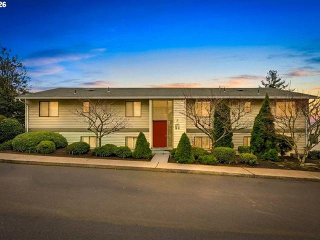 Condo for sale in Oregonia