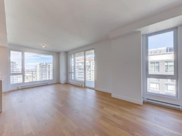 Condo for sale in Chomedey, Quebec