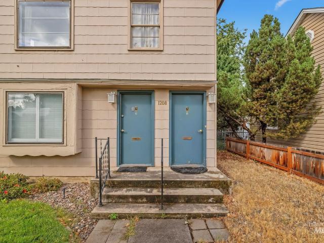 House for sale in Lewiston, Nez Perce County