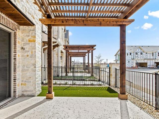 Townhouse for sale in Denton, Texas