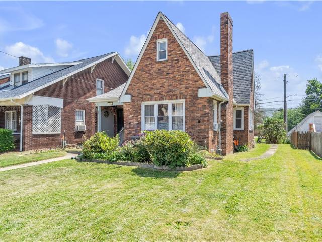 House for sale in Beaver, Pennsylvania