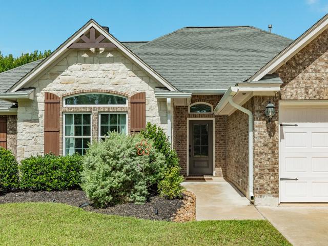 House for sale in Angleton, Texas