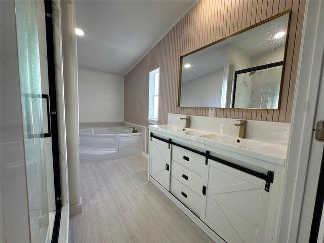 House for sale in Johnson, Texas