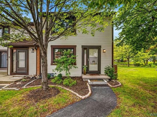 Townhouse for sale in Clarence, New York