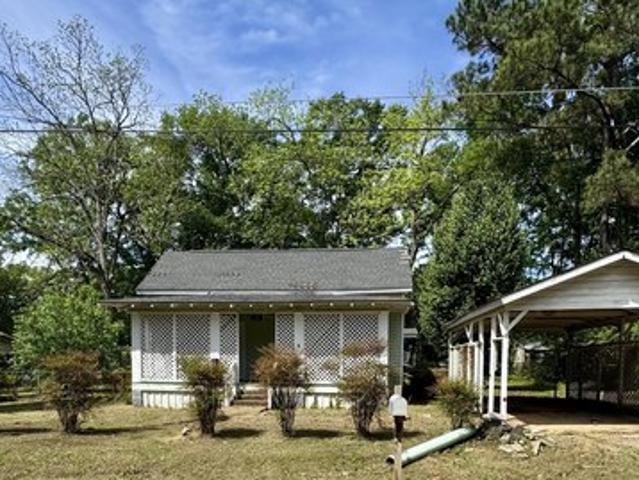House for sale in Mccomb, Mississippi