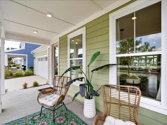 House for sale in Ravenel, South Carolina
