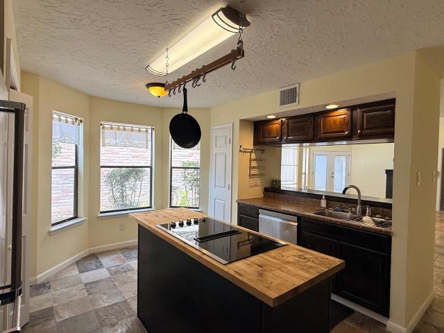 Property for rent in Harris, Texas