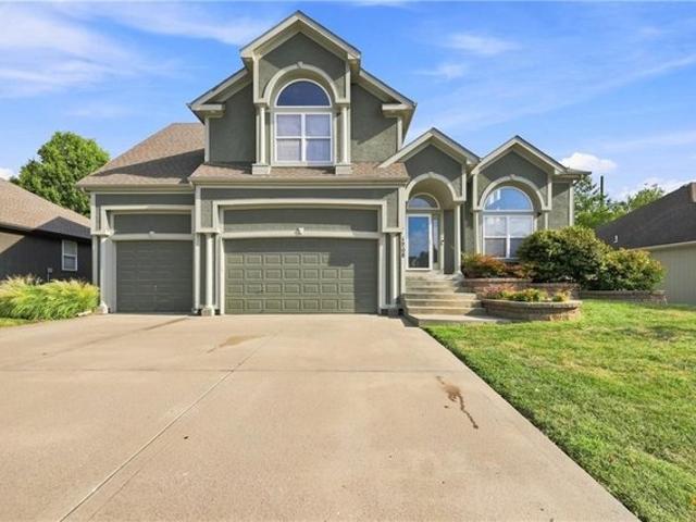 House for sale in Grain Valley, Missouri