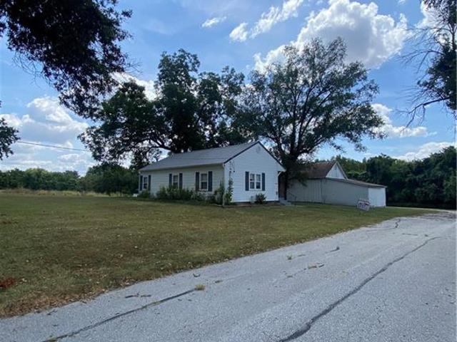House for sale in Clinton, Missouri