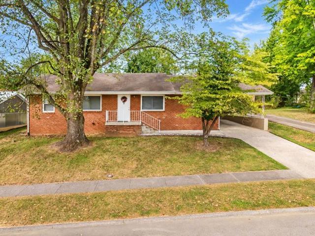 House for sale in Boonville, Warrick County