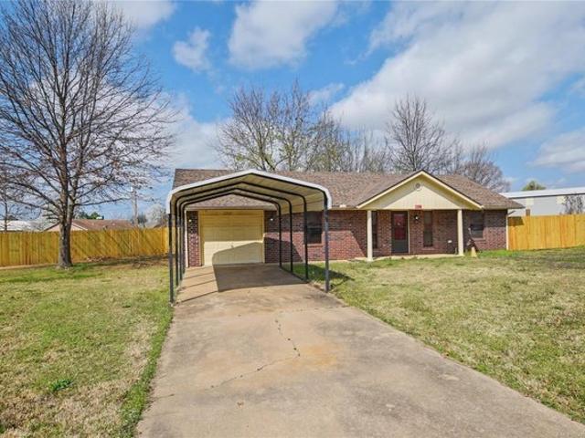 House for sale in Wagoner, Oklahoma