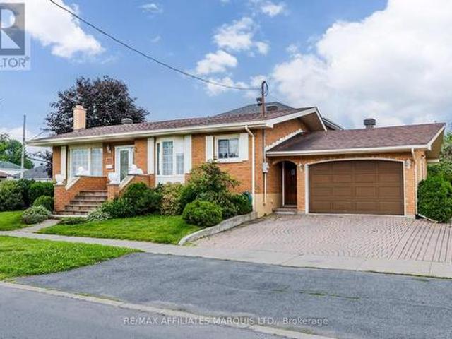 House for sale in Cornwall, Ontario