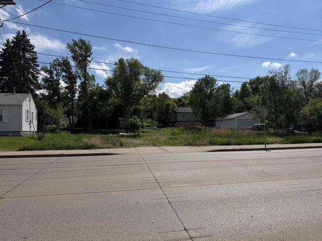 Land for sale in Minot, North Dakota