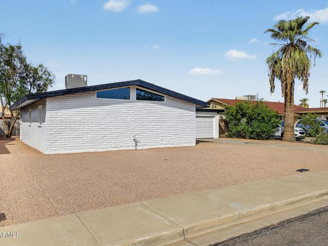 House for sale in Tempe, Maricopa County