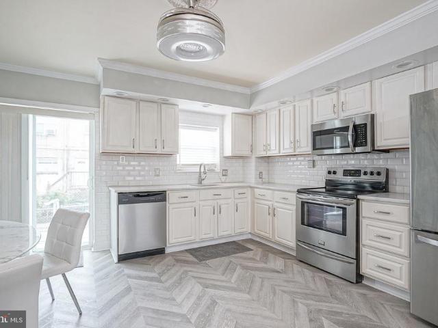 Townhouse for sale in South Philadelphia, Philadelphia