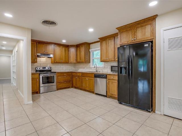 House for sale in Benbrook, Texas