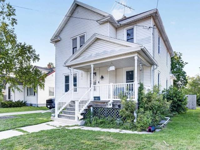 House for sale in Oshkosh, Wisconsin