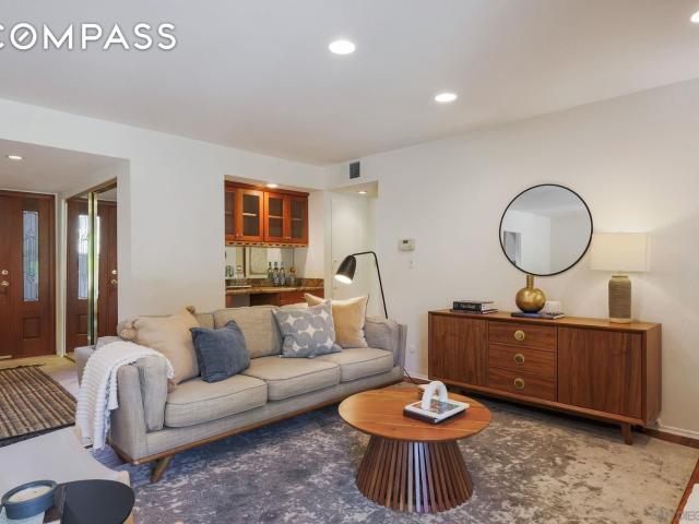Townhouse for sale in San Diego