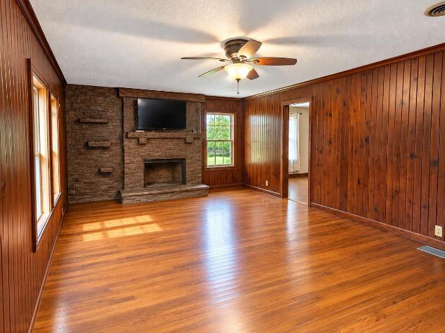 House for sale in Pecatonica, Winnebago County