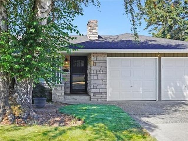 House for sale in Meeker, Puyallup