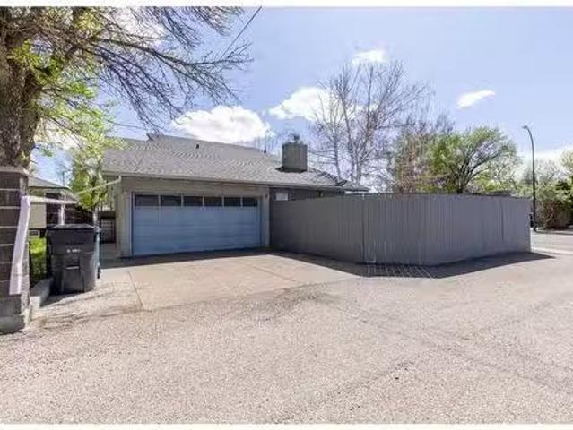 House for sale in Lethbridge, Alberta