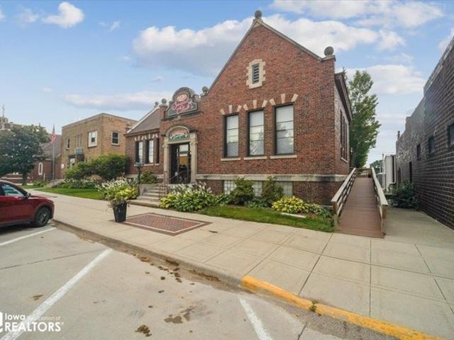 House for sale in Eldora, Iowa