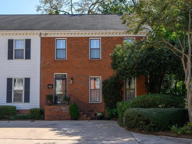 Townhouse for sale in Birmingham, Alabama