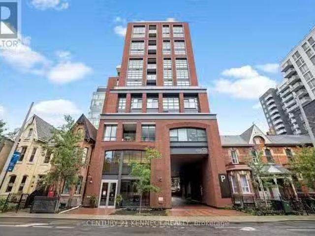 Condo for sale in Spadina—Fort York, Toronto
