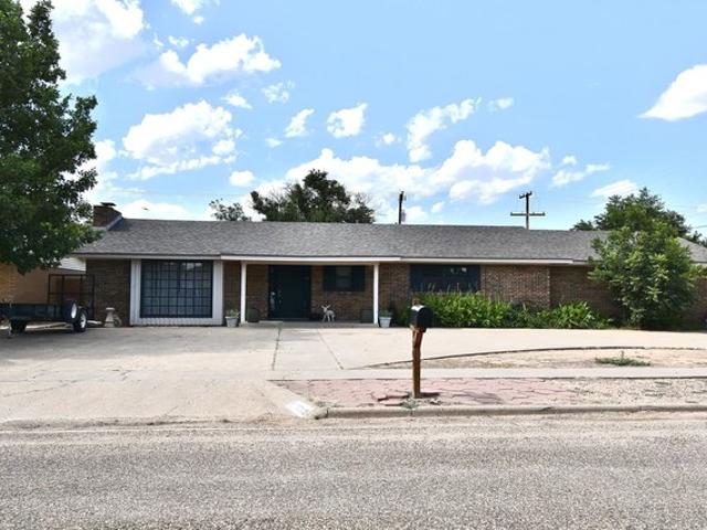 House for sale in Shallowater, Texas