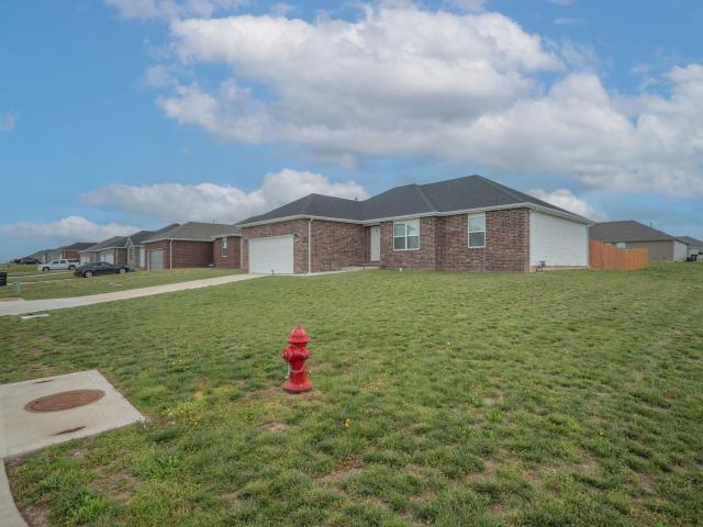 House for sale in Barry, Missouri