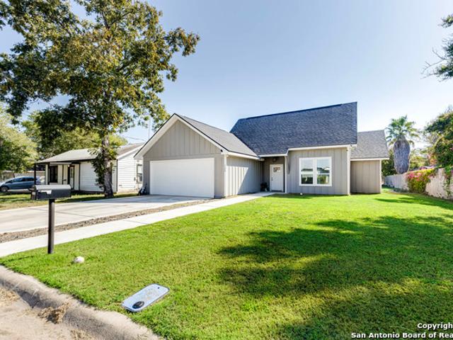 House for sale in Medina, Texas