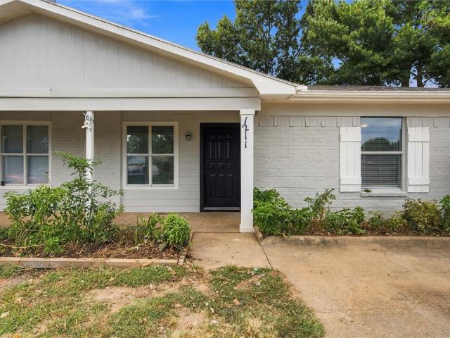 House for sale in Fayetteville, Washington County