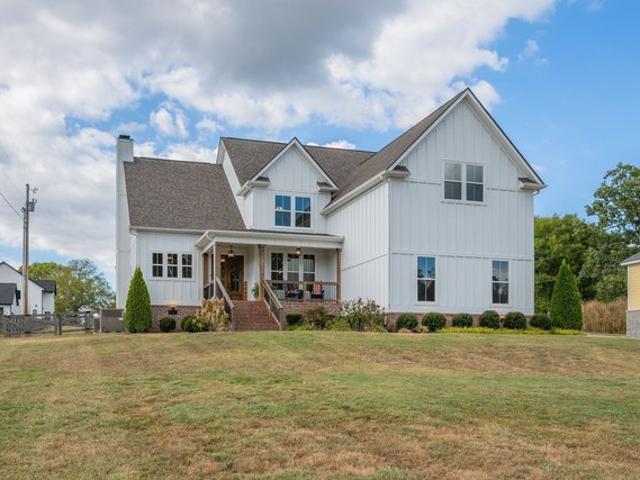 House for sale in Spring Hill, Middle Tennessee
