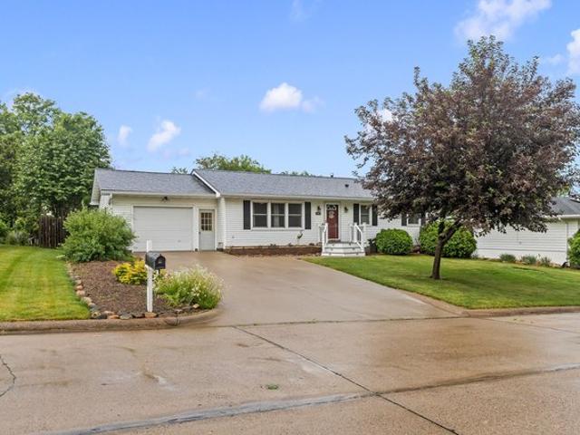 House for sale in Muscatine, Iowa