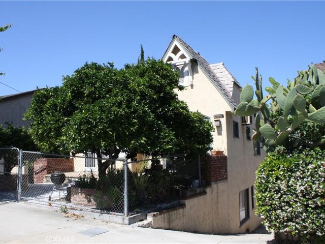 House for sale in Canoga Park, California