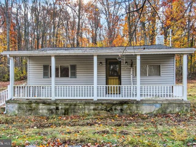 House for sale in Spring Grove, Pennsylvania
