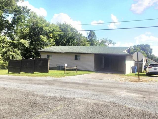 House for sale in Johnston City, Illinois