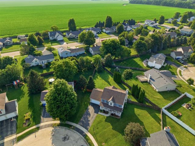 House for sale in Dekalb, Illinois