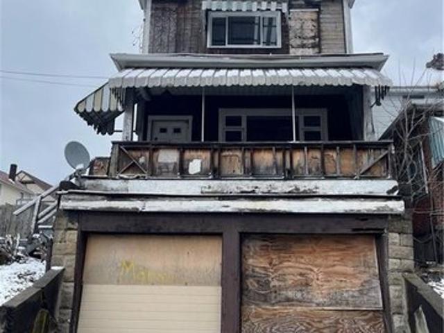 House for sale in Mckeesport, Pennsylvania
