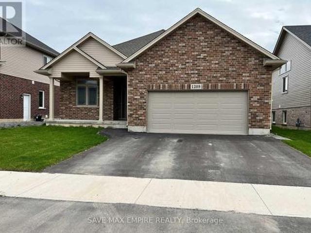House for sale in Niagara, Ontario