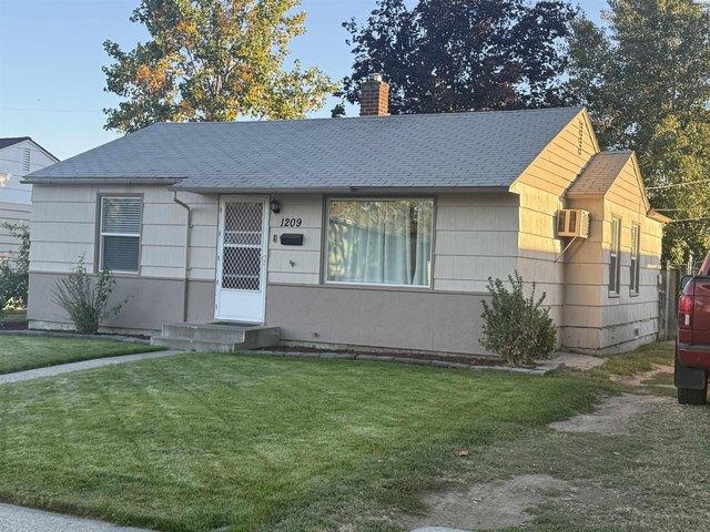 House for sale in Westgate, Kennewick