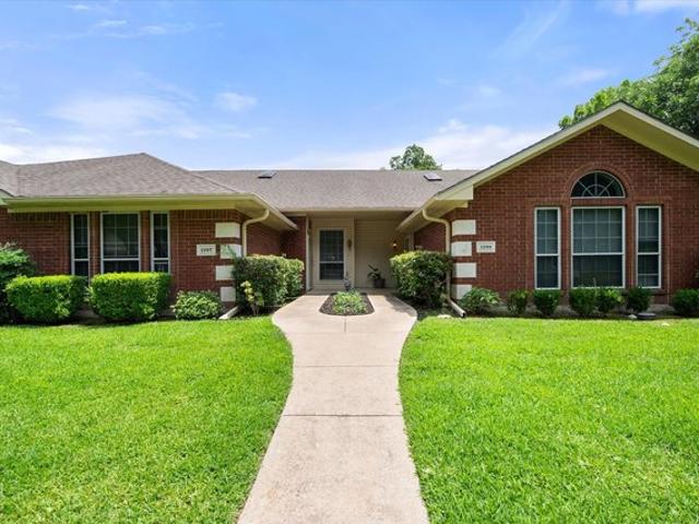 Townhouse for sale in Navarro, Texas