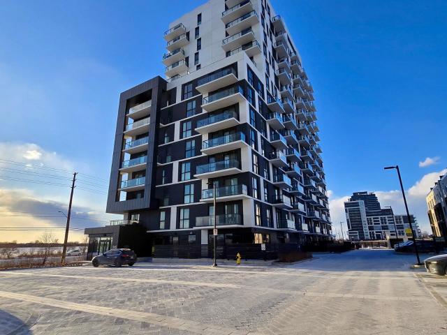 Condo for rent in Trafalgar, Oakville