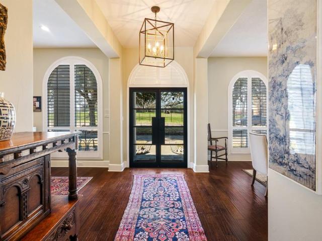 House for sale in Navarro, Texas