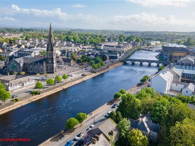 Terraced House for sale in Mayo, Connacht
