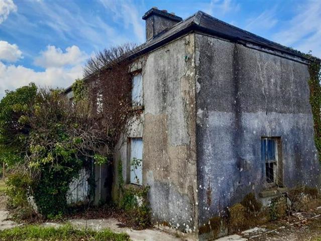 Detached House for sale in Longford, North Tipperary
